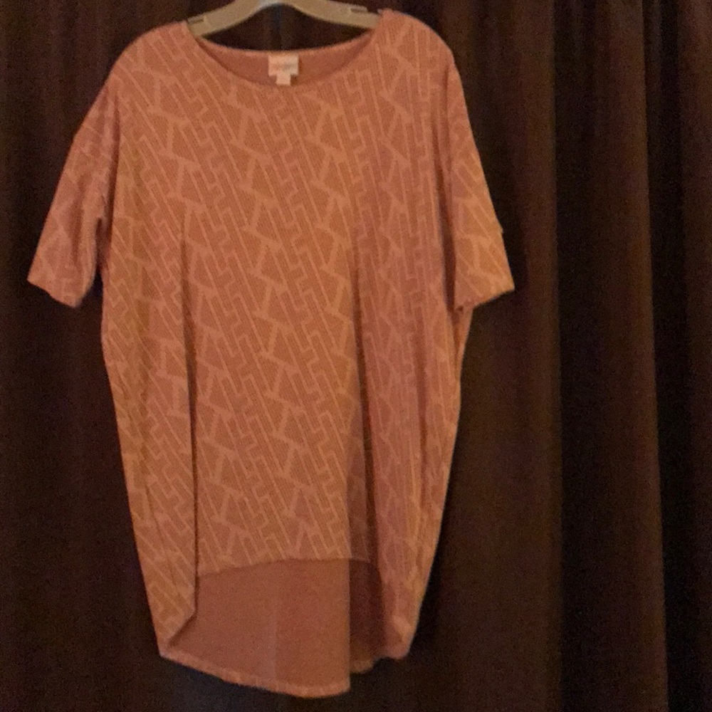LulaRoe Irma shirt